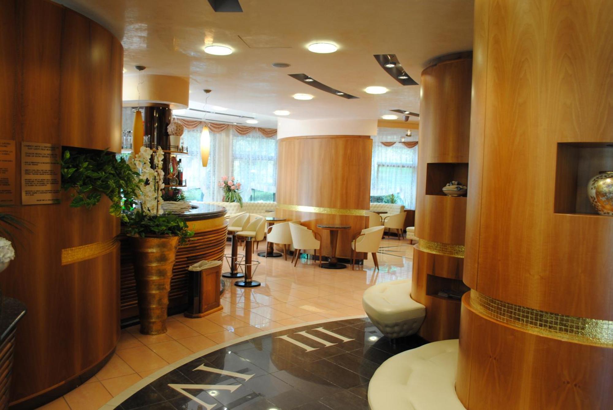 Hotel Franz บิบิโอเน ภายนอก รูปภาพ