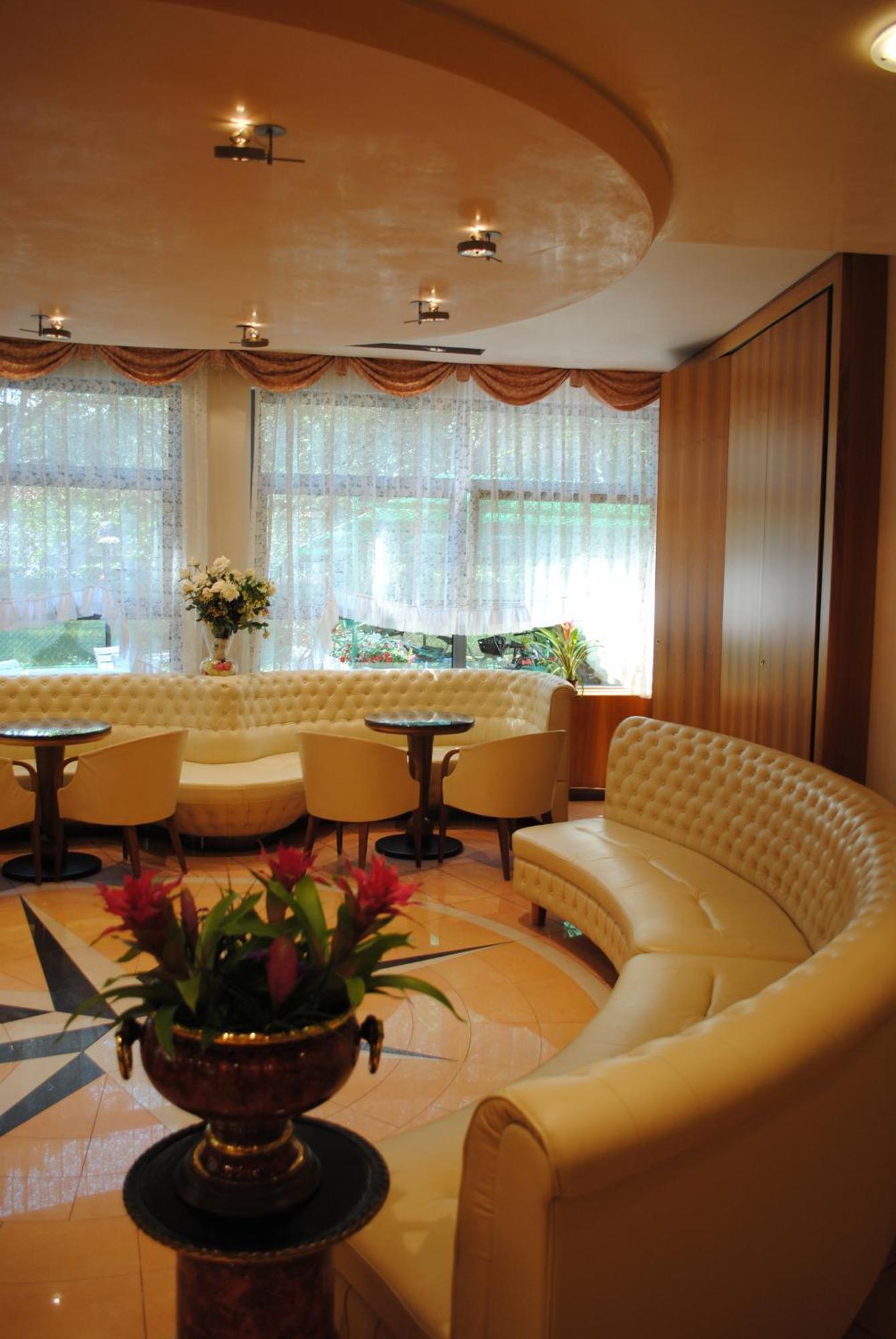 Hotel Franz บิบิโอเน ภายนอก รูปภาพ