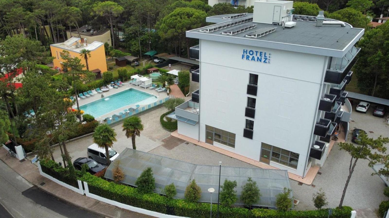 Hotel Franz บิบิโอเน ภายนอก รูปภาพ