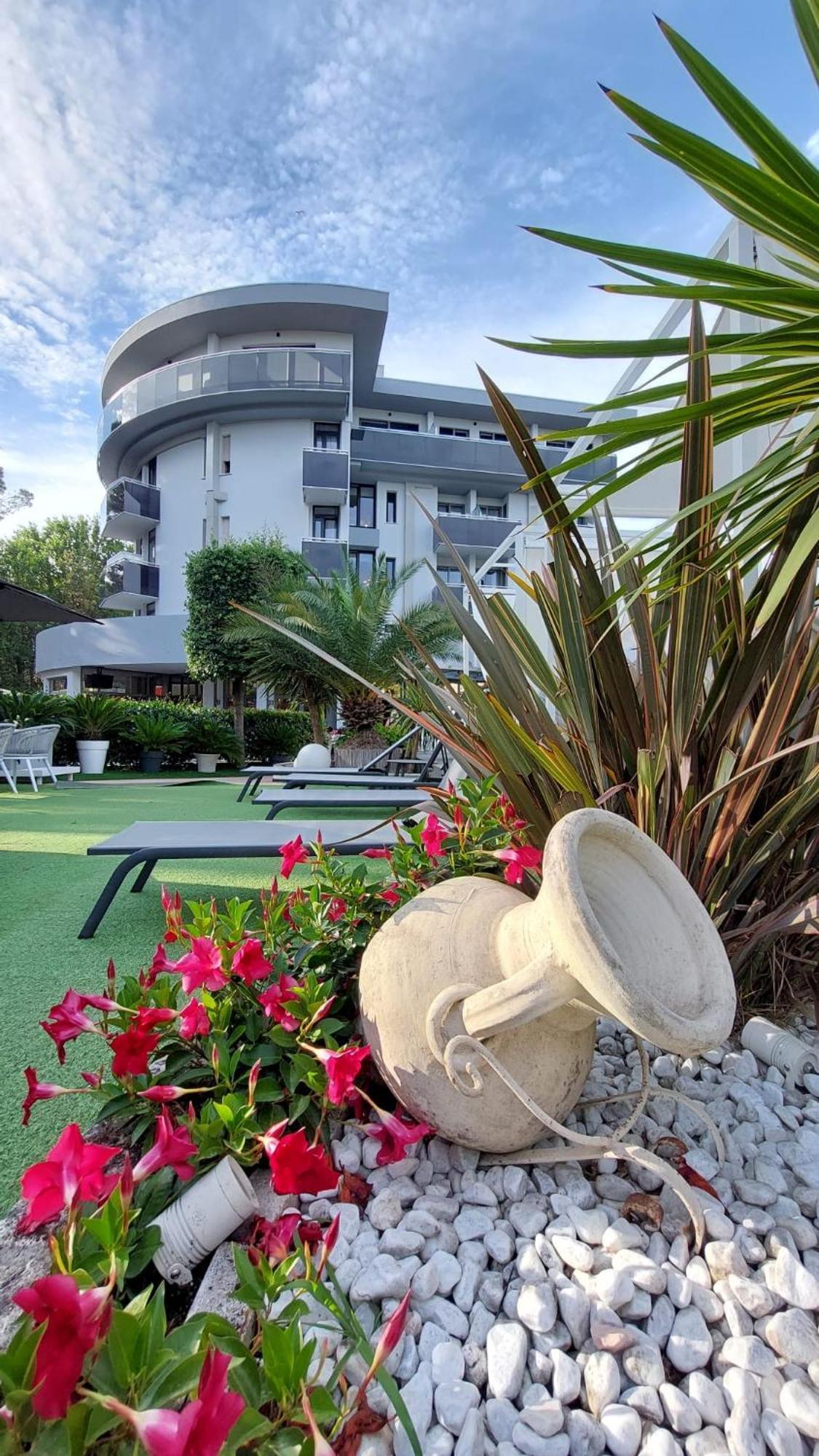 Hotel Franz บิบิโอเน ภายนอก รูปภาพ