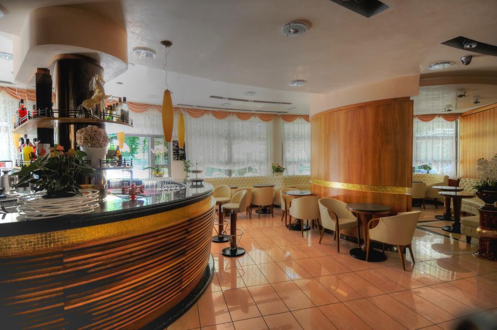 Hotel Franz บิบิโอเน ภายนอก รูปภาพ